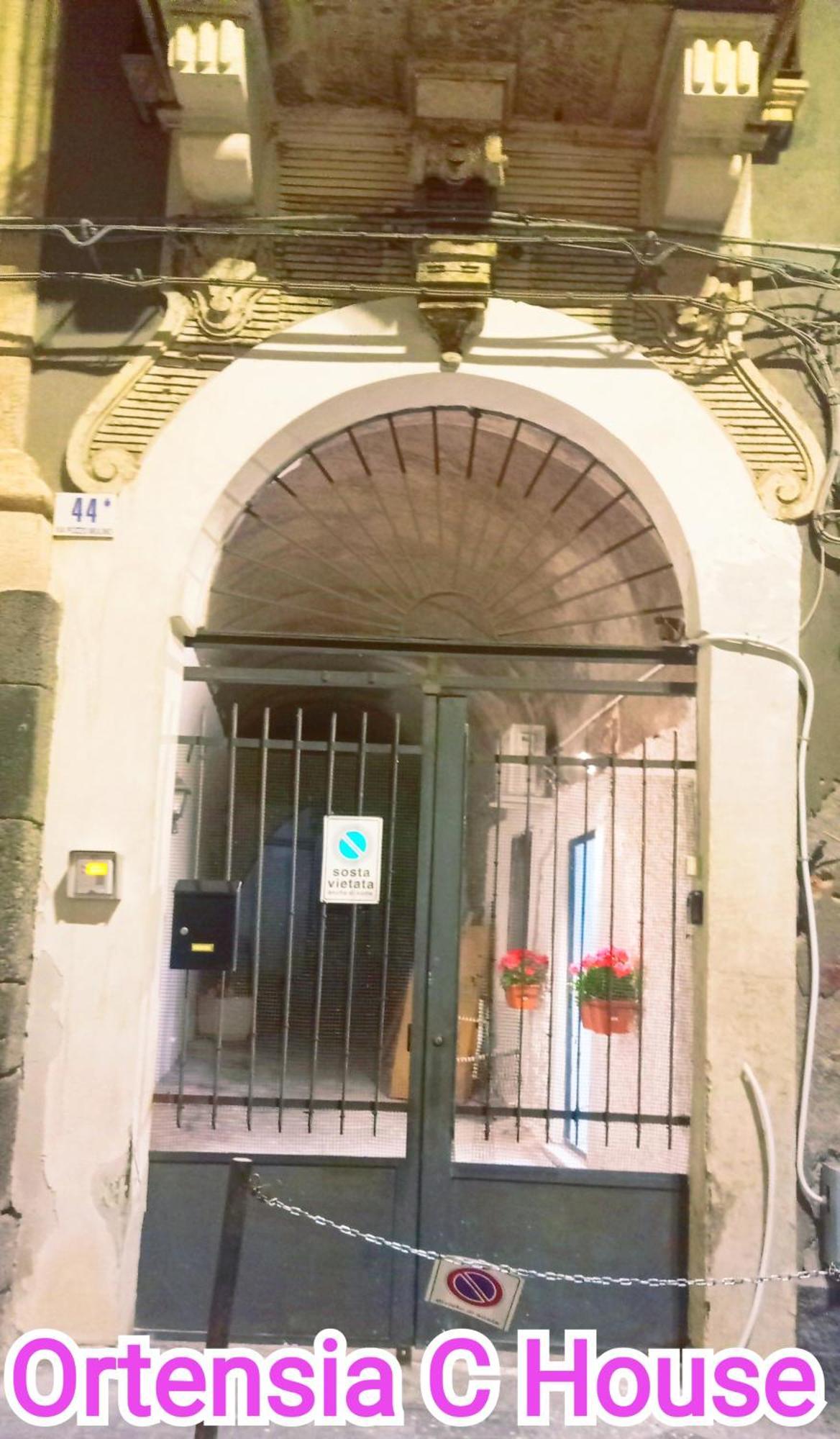 Ortensia C House Vila Catânia Exterior foto